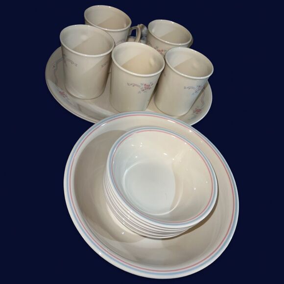 Vintage 16 Pc Set of CORELLE ENGLISH BREAKFAST Bowls Cups Platters Serving bowl - Picture 1 of 7